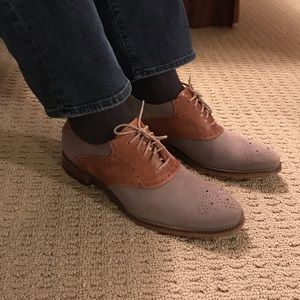 Johnston & Murphy suede gray and brown saddle shoe